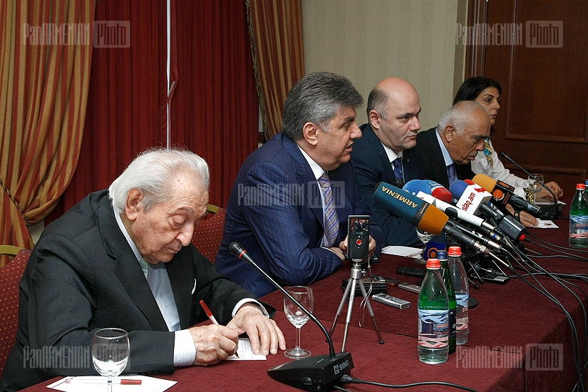 Press conference of Ara Abrahamyan