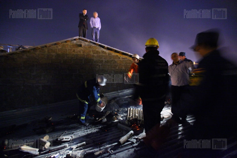 Holiday fireworks caused fire at the roofs of Marriott Armenia hotel and Transport and Communications Ministry 