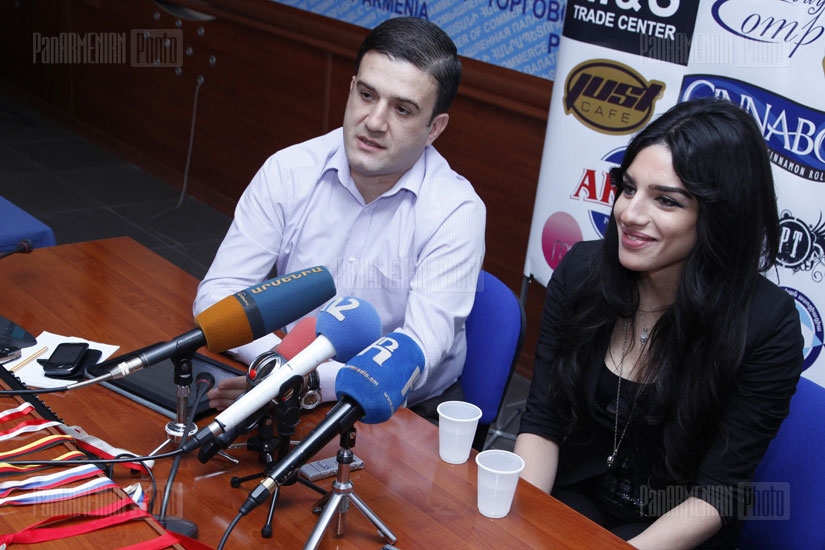 Press conference of Armenian Cooks Association president Armen Mandalyan and chief specialist Vera Hovhannisyan