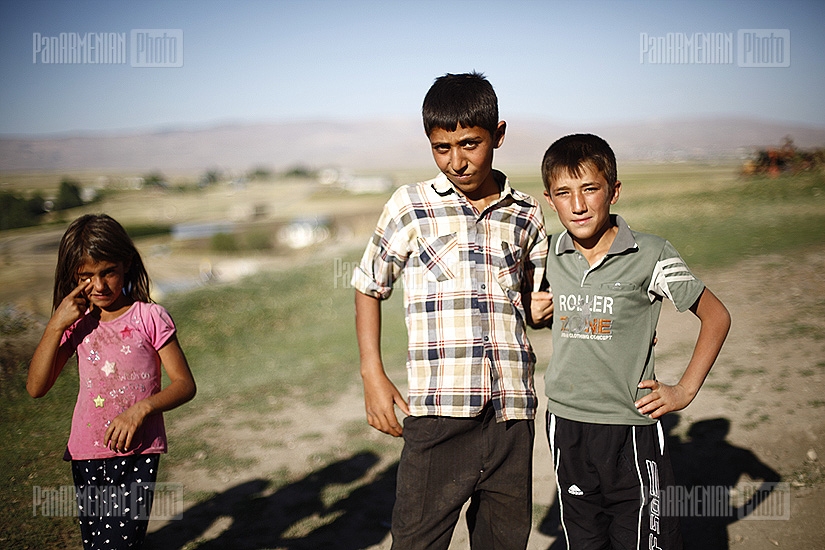 Western Armenia. Lost Motherland, Armenians and Kurds of Van Lake area