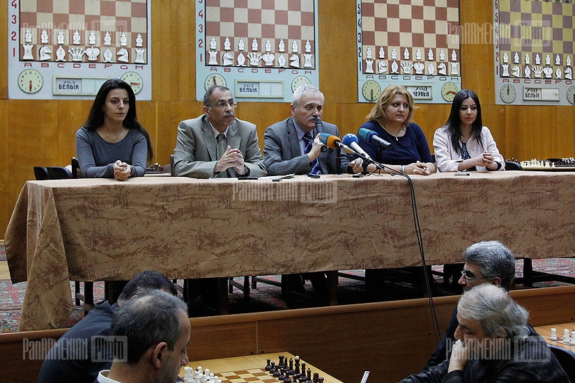 Press conference with participation of Mika chess team representatives
