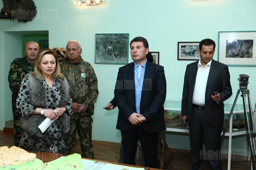 RA Minister of Nature Protection Aram Harutyunyan visits Khosrov Forest State Reserve 