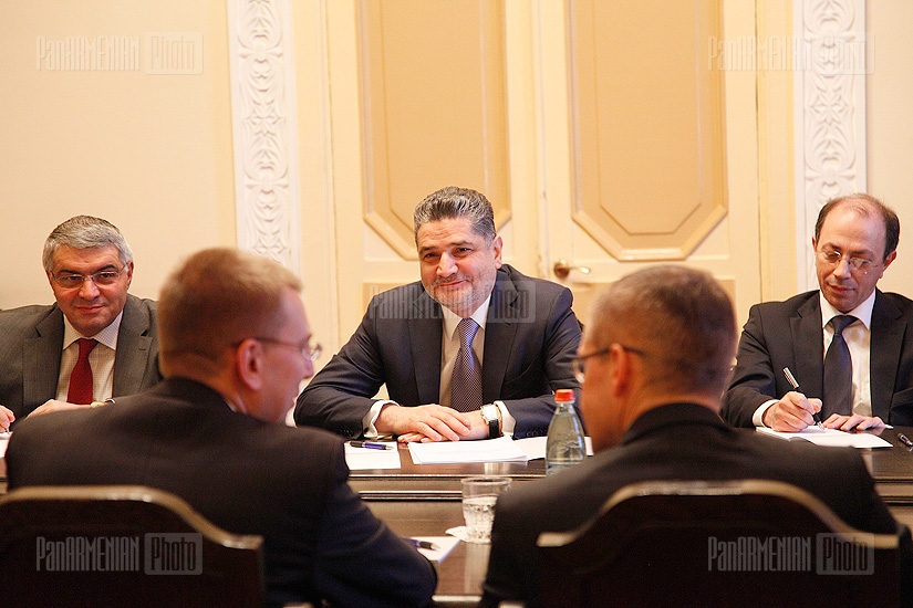 Armenian Prime Minister Tigran Sargsyan meets Latvian Foreign Minister Edgars Rinkēvičs