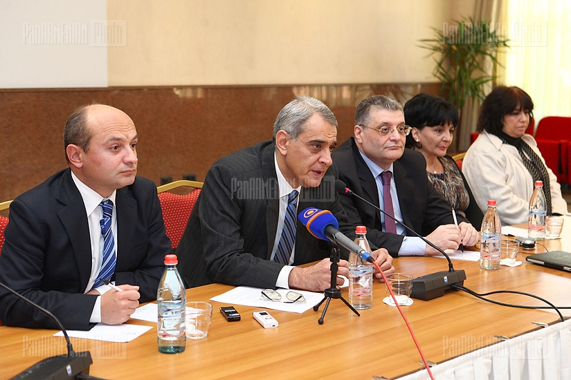 Discussion on Armenia-Eurasian Union relations  