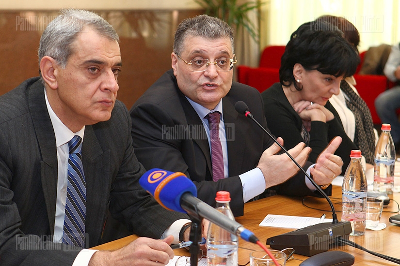 Discussion on Armenia-Eurasian Union relations  