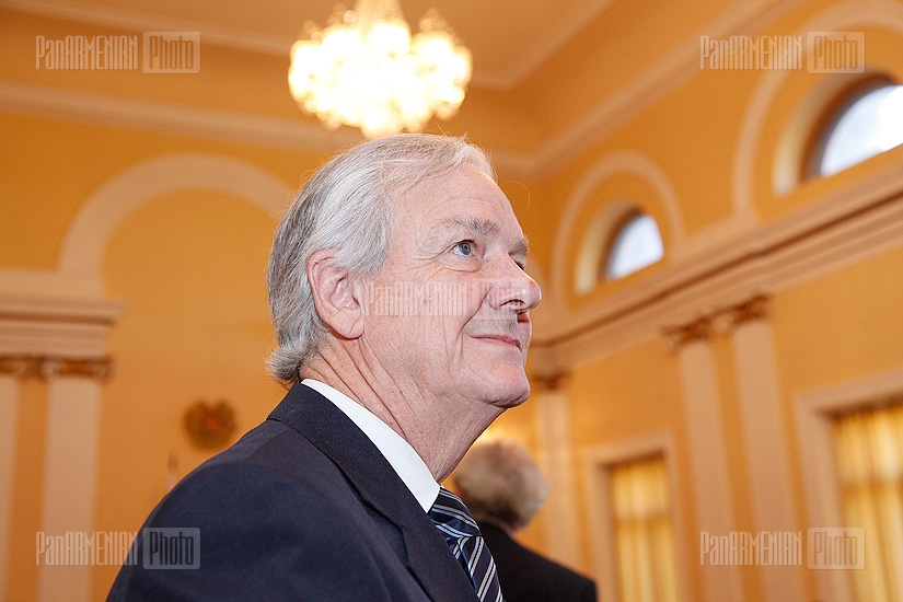 Delegation headed by the President of Uruguay's Chamber of Representatives Jorge Orrico meets with Armenian delegation in RA Parliament