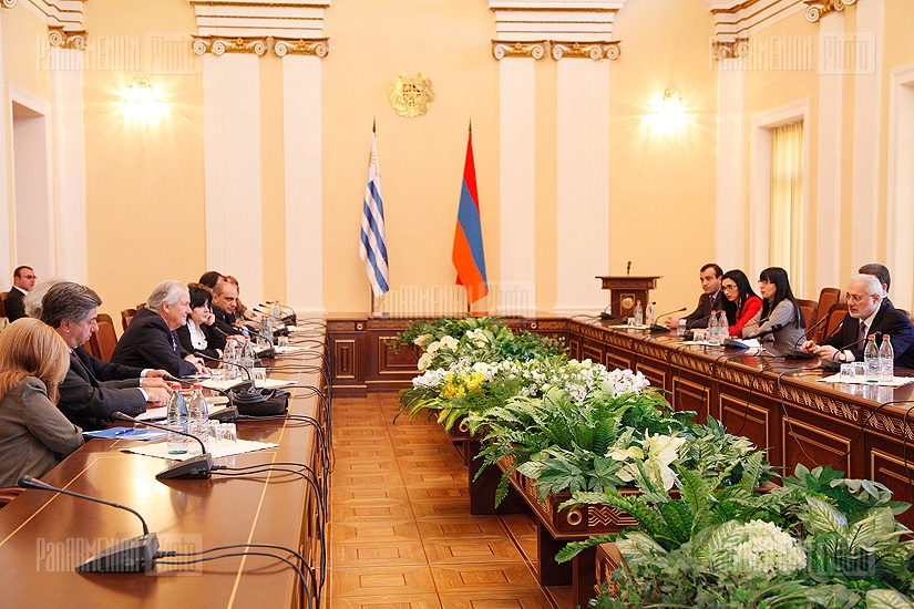 Delegation headed by the President of Uruguay's Chamber of Representatives Jorge Orrico meets with Armenian delegation in RA Parliament