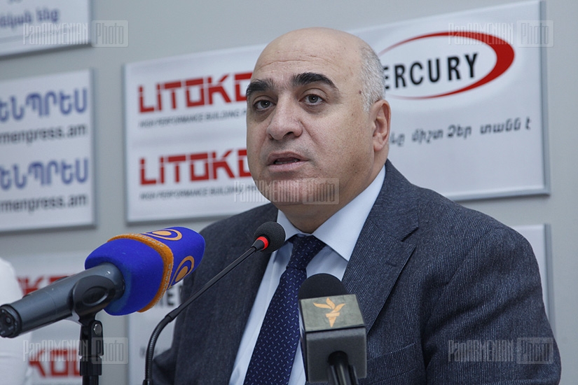 Press conference of UMB(E)A president Arsen Ghazaryan