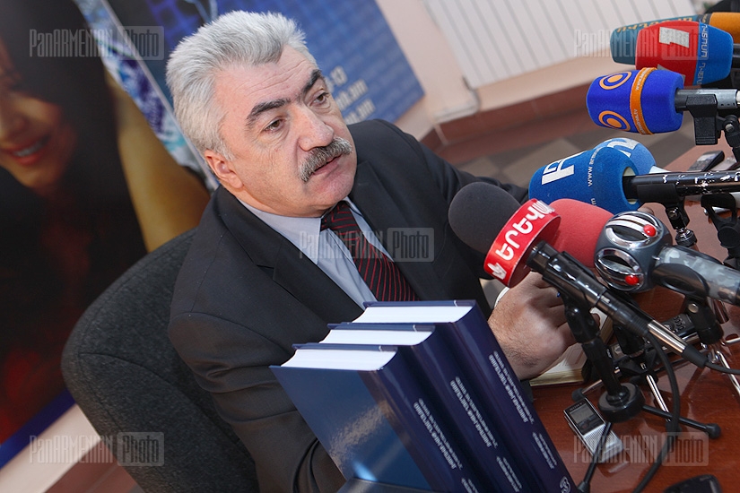 Press conference of director of National Archives of Armenia Amatuni Virabyan