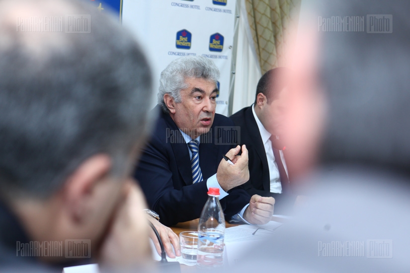 OSCE Yerevan office and RA Chamber of Advocates hold discussions 