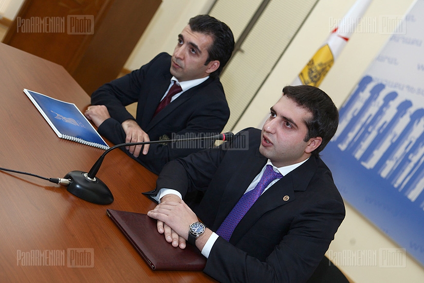 Press conference of Chief Designer of Yerevan Gaga Amatuni and Advertising Department of the Municipality of Yerevan Araz Baghdasaryan 