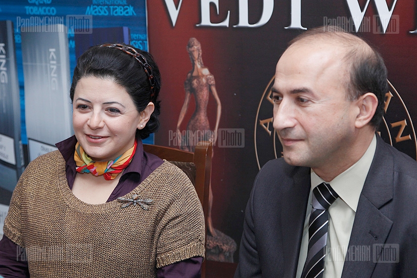 Press conference of Armen Soghomaonyan and Vardanush Petrosyan