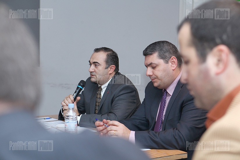Debate on “Armenia on the threshold of presidential elections”