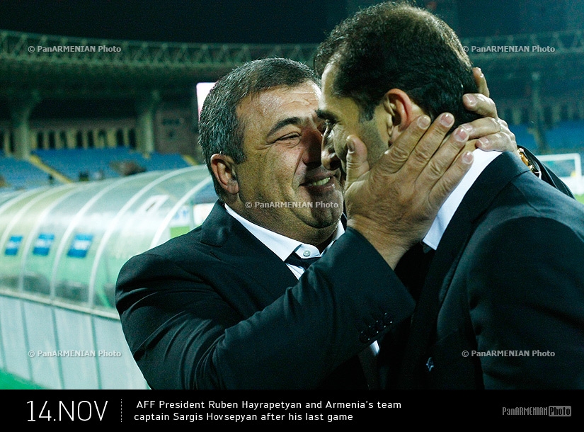 AFF President Ruben Hayrapetyan and Armenia’s team captain Sargis Hovsepyan after his last game 