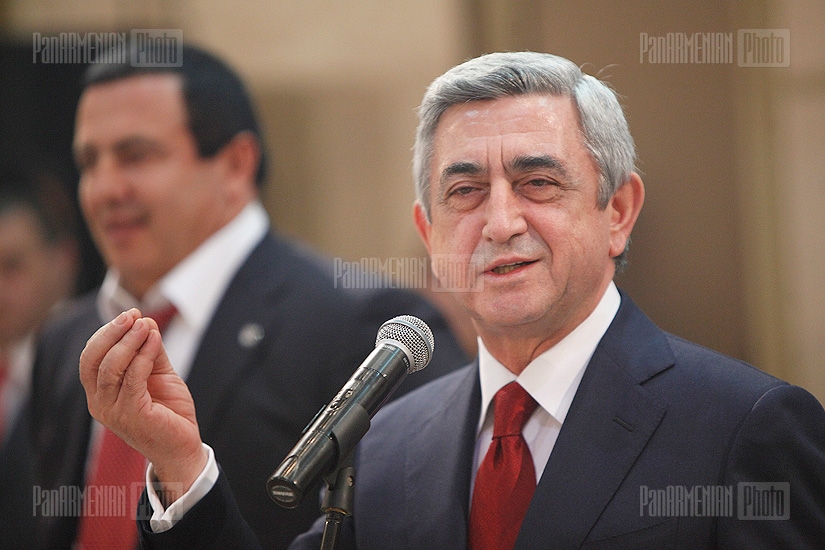 Armenian President, ARMNOC head award best athletes of 2012
