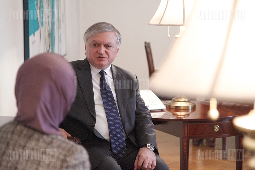 Foreign Minister Edward Nalbandian meets with Indonesian Ambassador