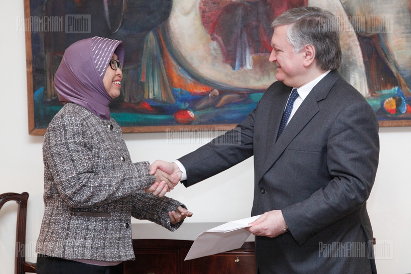 Foreign Minister Edward Nalbandian meets with Indonesian Ambassador