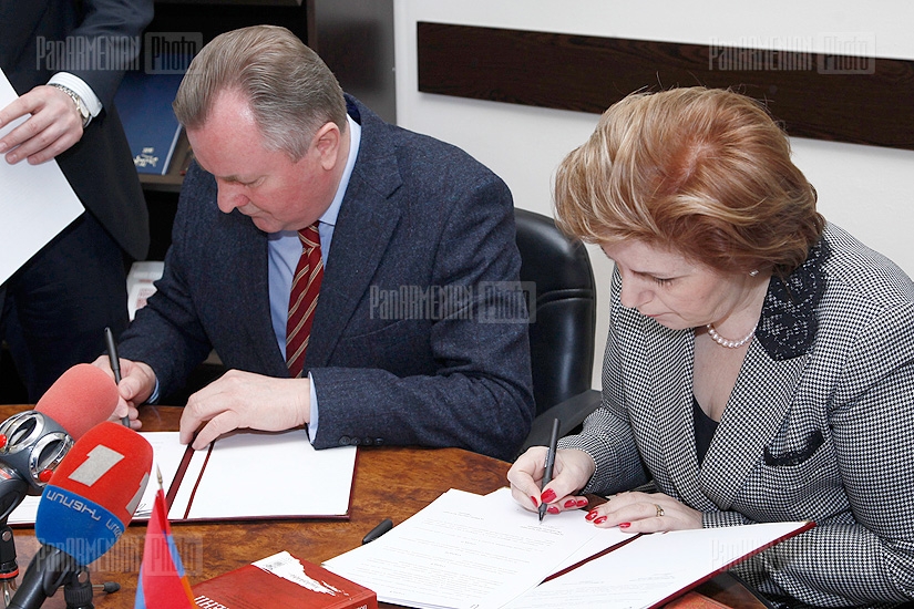 The Ministry of Culture of Ukraine and the Ministry of Culture of RA signed a Contract of  Cooperation 