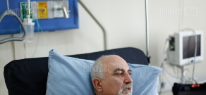 Presidential candidate Paruyr Hayrikyan on the second day after the operation