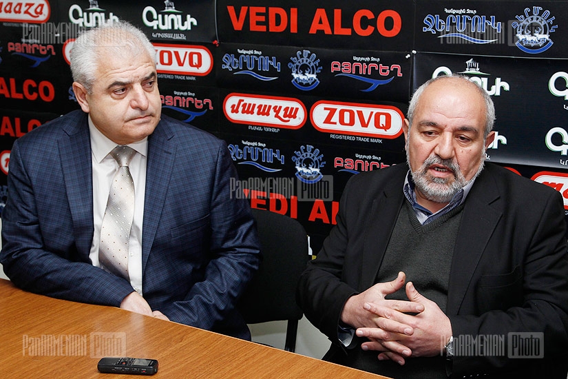 Пресс-конференция бывшего политзаключенного Азата Аршакяна и бывшего депутата НС Агаси Аршакяна 