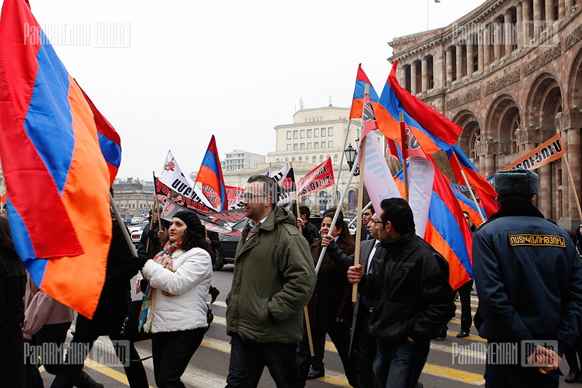 Акция протеста против насилия в отношении армян в Турции