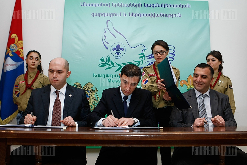 Ceremony of signing of a tripartite agreement aimed at enhancing needy children's social integration