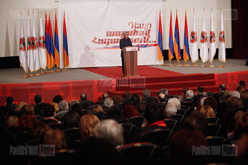 ՀՀ նախագահի թեկնածու Սերժ Սարգսյանի  հանդիպումը  Կենտրոն վարչական շրջանի ընտրողների հետ
