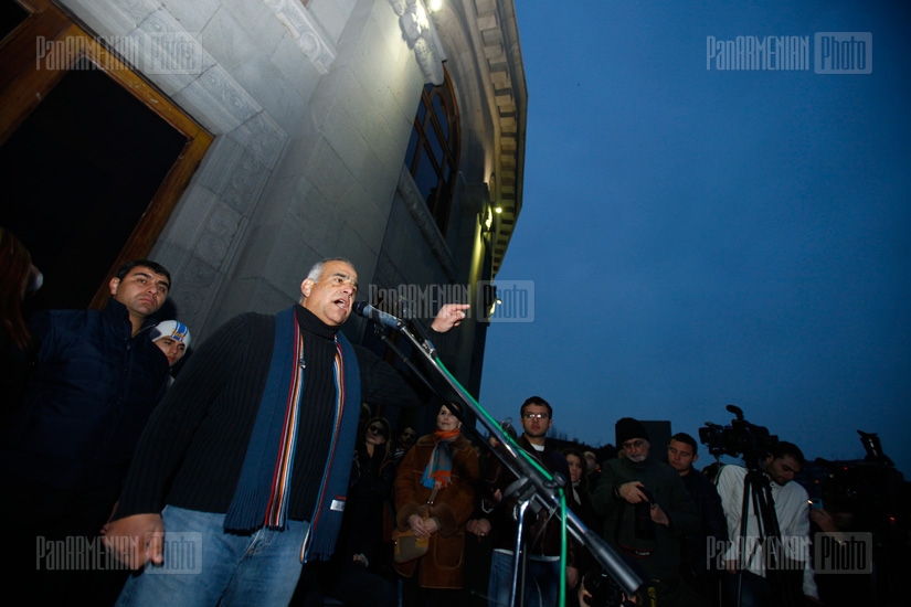  Heritage party leader Raffi Hovannisian's rally in Freedom Square
