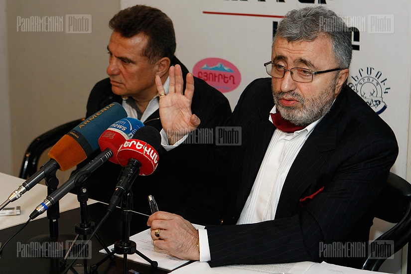 Press conference of Ashot Grigoryan,  the Chairman of the Forum of Armenian Associations of Europe (FAAE)