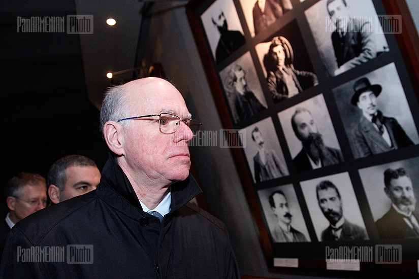 President of the FRG Bundestag Norbert Lammert and the members of the delegation visited Tsitsernakaberd Memorial Complex