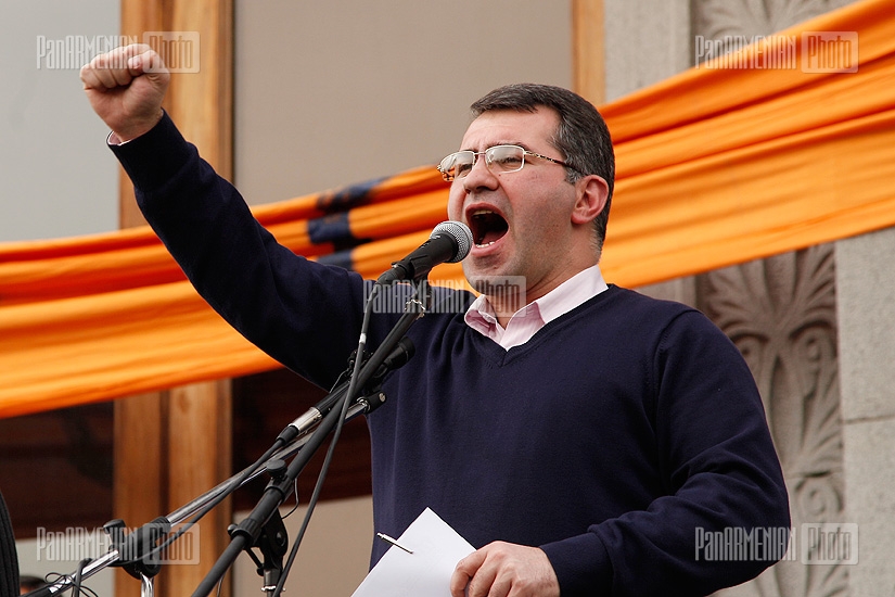 «Ժառանգություն» կուսակցության առաջնորդ Րաֆֆի Հովհաննիսյանի հանրահավաքը Ազատության հրապարակում