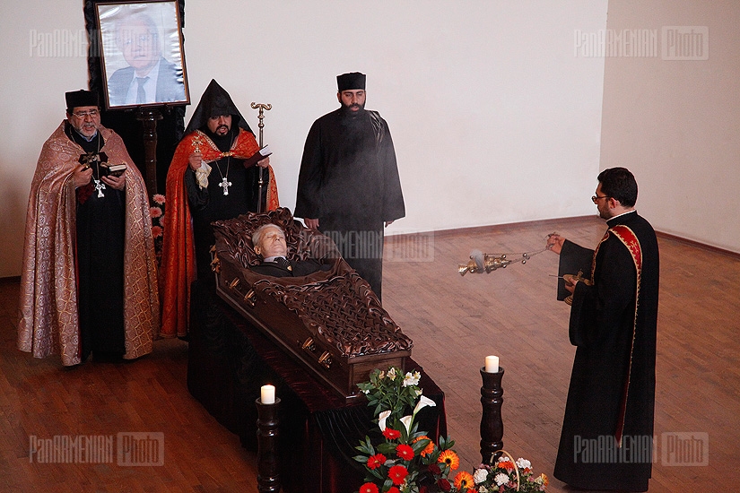  Burial ceremony of Aramais Sahakyan