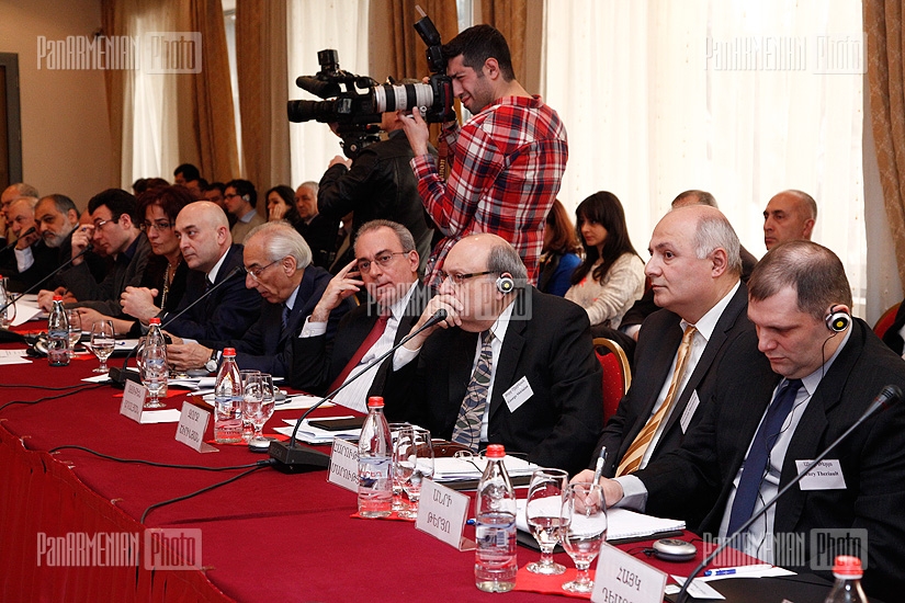 Международная конференция на тему «Армянский геноцид. вызовы на порогe столетия»
