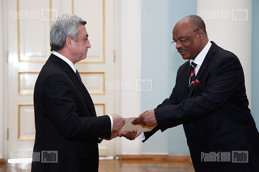 RA president Serzh Sargsyan  received Zambia's ambassador to Armenia Frederick Shumba Hapunda