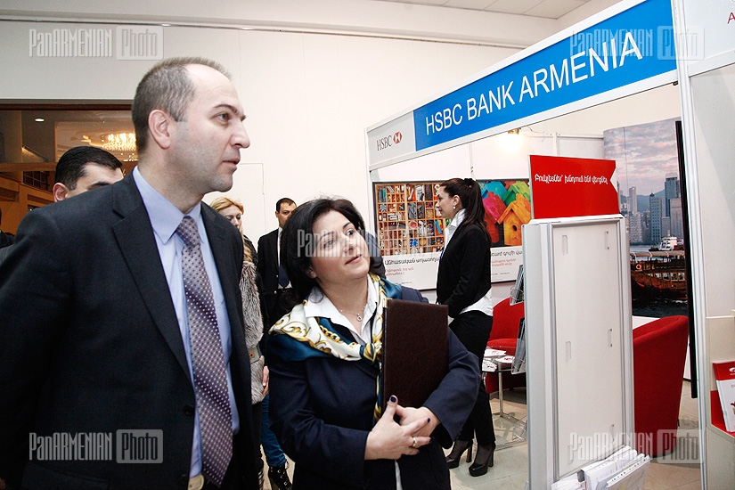 Выставка «Финансы» посвященная банкам, страховым компаниям