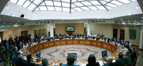 Discussion at the Ministry of Defense, with the participation of the Minister of Defense, governors, community leaders, ambassadors and representatives of international organizations