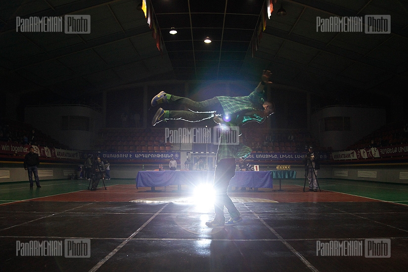 В стадионе «Динамо» состоялся конкурс «Grand Street Jam» в танцевальном стиле брейк-данс