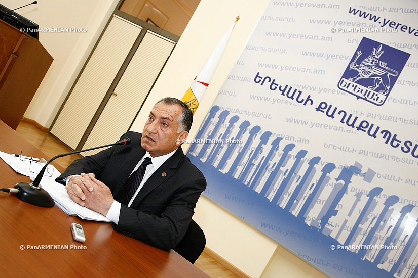 Press conference of Deputy Mayor of Yerevan Kamo Areyan