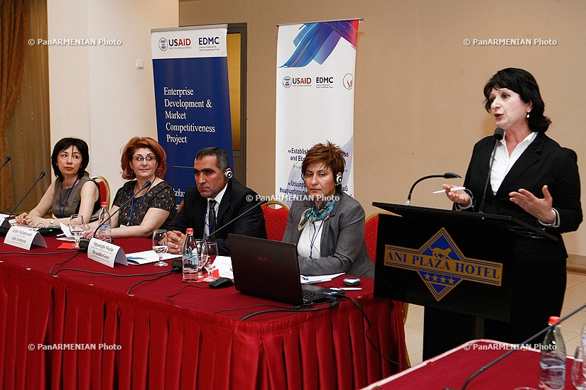 In Ani Plaza Hotel took place a forum of Armenian and Turkish businesswomen