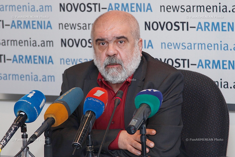 Press conference of Alexandr Iskandaryan