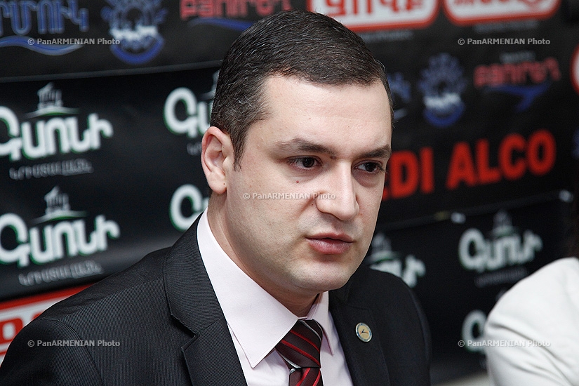 Пресс-конференция Тиграна Уриханяна, депутата от фракции «Процветающая Армения»