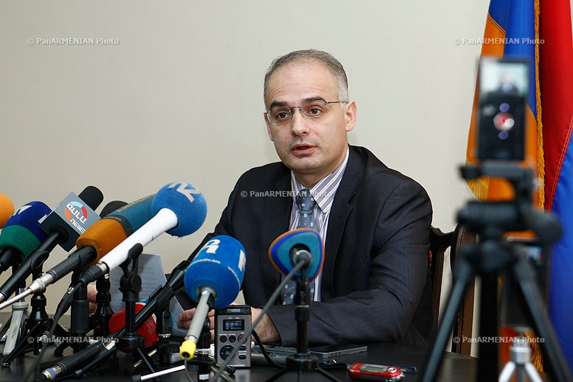 Пресс-конференция Левона Зурабяна, председателя партии «Армянский национальный конгресс» 
