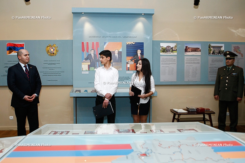 В Музее истории Армении состоялась церемония награждения победителей за лучшее сочинение на тему «Арцах,моя любовь, моя гордость»