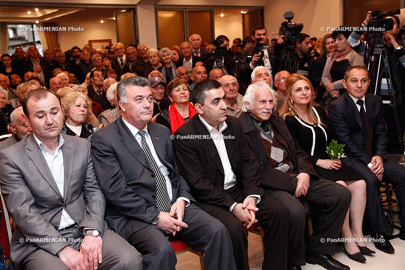 Национальная гражданская конференция, организованная Раффи Ованнисяном