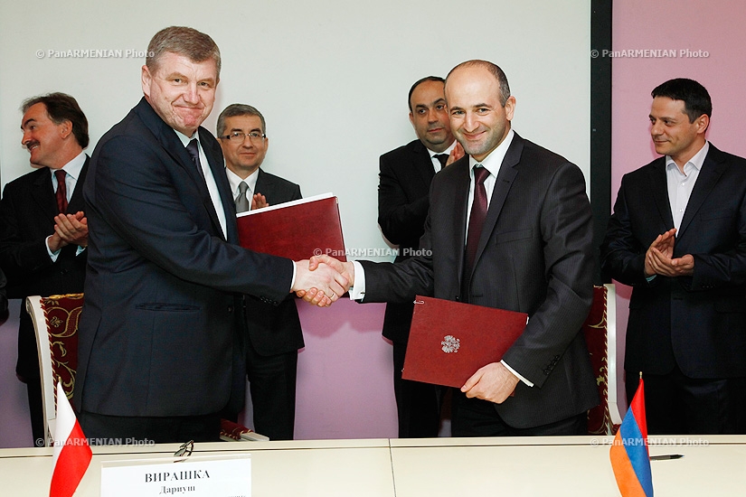 Армянская и польская сторны подписали протокол третьего заседания армяно-польской межправительственной комиссии
