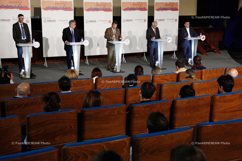 Дебаты на тему «Выборы в Совет старейшин Еревана», организованные фондом «Сивилитас»