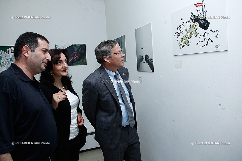 The opening ceremony of third photo exhibition titled Press freedom, right to information