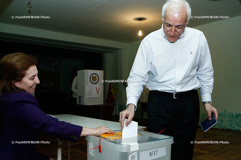 No. 1 in Armenian National Congress (ANC) Party candidate list Vahagn Khachatryan cast ballot in Yerevan City Council election