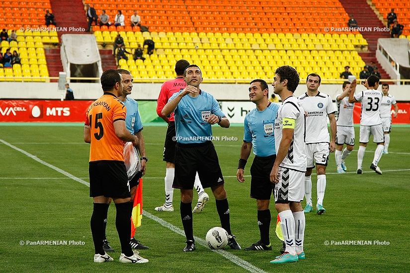 Armenia football cup final between Pyunik and Shirak