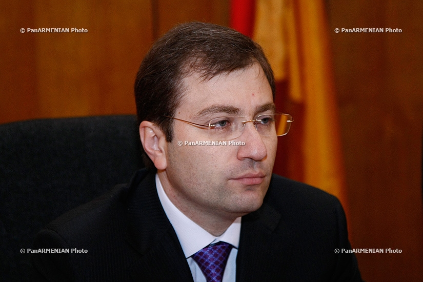 RA Prime Minister Tigran Sargsyan introduced the new Minister of Finance of Armenia Davit Sargsyan